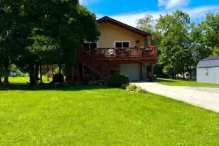 7 Hill Dr, East Berlin, PA 17316 - Photo 1