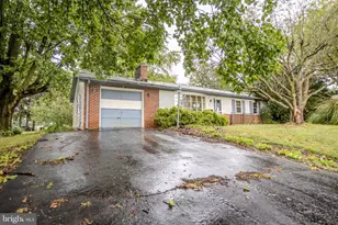 60 Pine Grove Rd, Hanover, PA 17331 - Photo 1