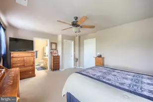 243 Maple Dr, Hanover, PA 17331 - Photo 18