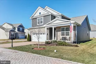 101 Brookside Ln, Gettysburg, PA 17325 - Photo 2