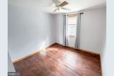 111 Pleasant Street, New Oxford, PA 17350 - Photo 14