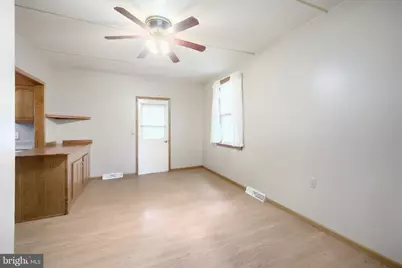 111 Pleasant Street, New Oxford, PA 17350 - Photo 6