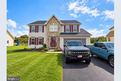 24 Los Alamitos Circle, Hanover, PA 17331 - Photo 1