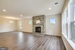 317 Highland Wy, Gettysburg, PA 17325 - Photo 8