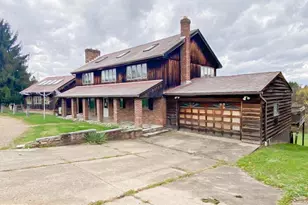 108 Economy Grade Rd, Coraopolis, PA 15108 - Photo 6