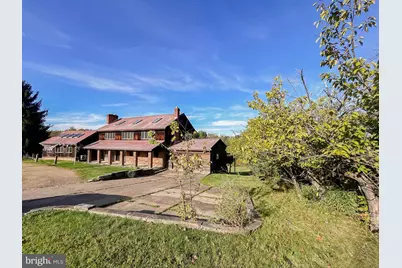 108 Economy Grade Road, Coraopolis, PA 15108 - Photo 2