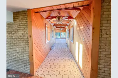 108 Economy Grade Road, Coraopolis, PA 15108 - Photo 10