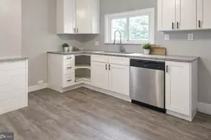 839 Railroad St, McKees Rocks, PA 15136 - Photo 4