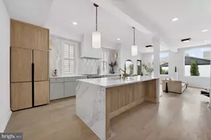 32 Mayflower St, Pittsburgh, PA 15206 - Photo 10