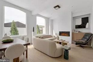 32 Mayflower St, Pittsburgh, PA 15206 - Photo 16