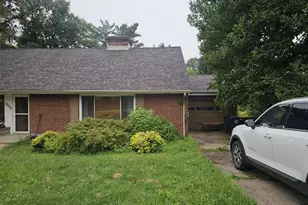 5052 W Library Ave, Bethel Park, PA 15102 - Photo 2
