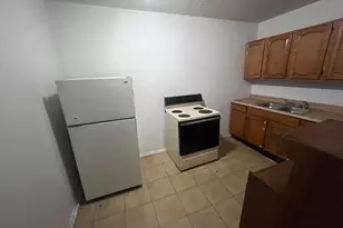 402 16th St, Saxton, PA 16678 - Photo 8