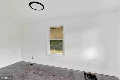 664 Breezewood S, Breezewood, PA 15533 - Photo 6