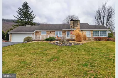 155 Shawnee Circle, Bedford, PA 15522 - Photo 2