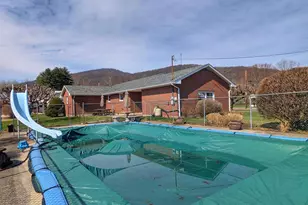 237 Water St, Hyndman, PA 15545 - Photo 32