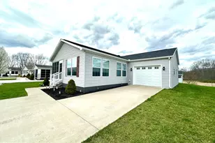 161 Serenity Cir, Bedford, PA 15522 - Photo 4