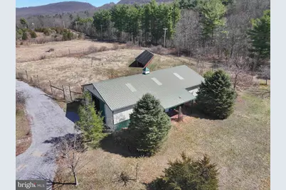 318 Tannery Road, Breezewood, PA 15533 - Photo 6