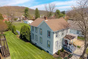 313 E John St, Bedford, PA 15522 - Photo 2