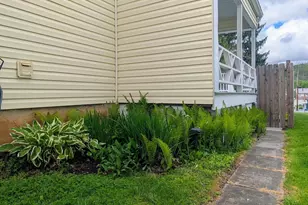 313 E Penn St, Bedford, PA 15522 - Photo 6