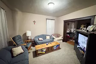 37 W 3rd St, Everett, PA 15537 - Photo 4