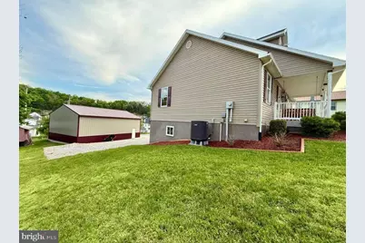 911 Lower Main Street, Saxton, PA 16678 - Photo 10