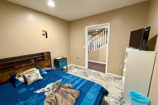 911 Lower Main St, Saxton, PA 16678 - Photo 40