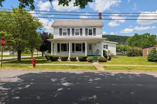 601 16th St, Saxton, PA 16678 - Photo 1