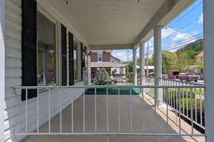 601 16th St, Saxton, PA 16678 - Photo 6