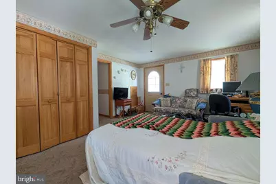 601 16th St, Saxton, PA 16678 - Photo 12