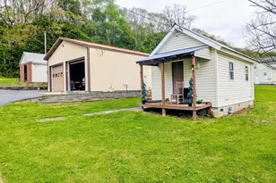 456 & 462 West St, Everett, PA 15537 - Photo 28