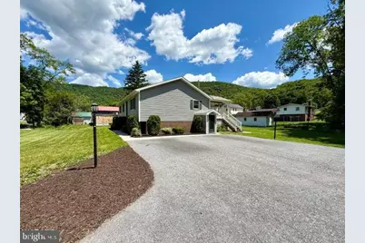 703 Spring Street, Saxton, PA 16678 - Photo 2