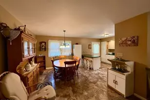 703 Spring St, Saxton, PA 16678 - Photo 14