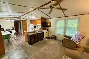 208 Woodside St, Bedford, PA 15522 - Photo 18