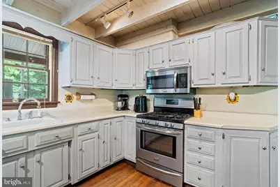1030 Bethel Hollow Rd, New Paris, PA 15554 - Photo 8