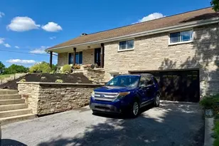 2348 Raystown Rd, Everett, PA 15537 - Photo 2
