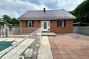 2469 Woodbury Pike, Woodbury, PA 16695 - Photo 2