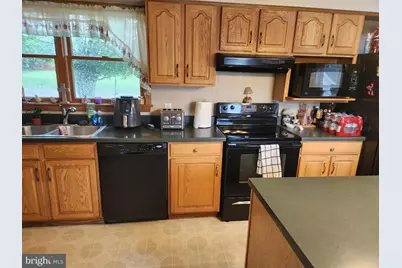 4730 Cortland Rd, New Paris, PA 15554 - Photo 6