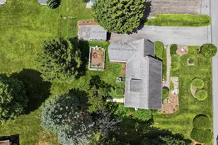 208 Concord Dr, Bedford, PA 15522 - Photo 4