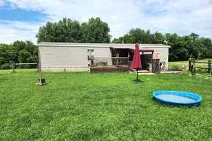 352 W Ridge Rd, Schellsburg, PA 15559 - Photo 2