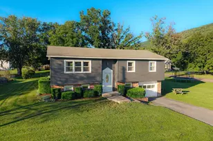 275 Market St, Hyndman, PA 15545 - Photo 2