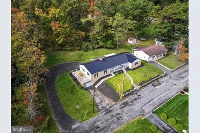 122 Evergreen Drive, Bedford, PA 15522 - Photo 4