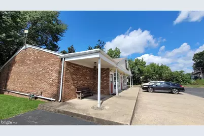 4718 Kutztown Road, Temple, PA 19560 - Photo 2