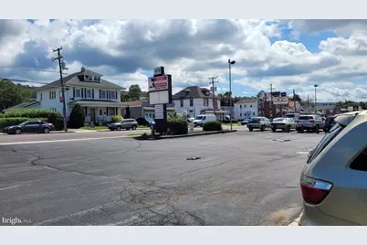 4718 Kutztown Road, Temple, PA 19560 - Photo 4