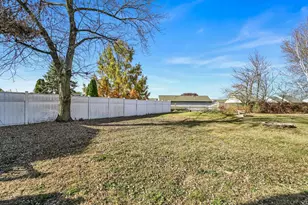 185 S View Rd, Fleetwood, PA 19522 - Photo 24