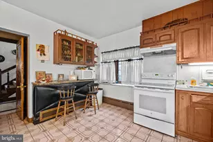 1804 Bernville Rd, Reading, PA 19601 - Photo 6