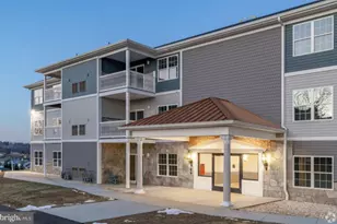 100 Lucky Wy, Reading, PA 19608 - Photo 2