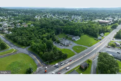 861 Ben Franklin Highway, Douglassville, PA 19518 - Photo 1