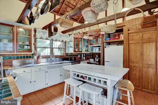 270 Gouglersville Rd, Reading, PA 19608 - Photo 8