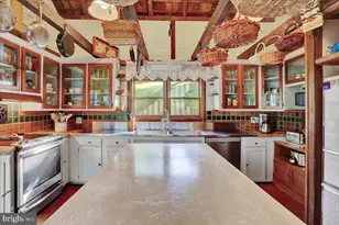 270 Gouglersville Rd, Reading, PA 19608 - Photo 10