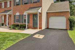 17 Charlemont Ct, Reading, PA 19607 - Photo 4